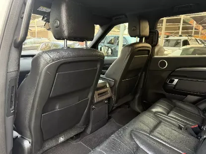 Picture of Land Rover Discovery 2017