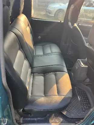 Picture of Isuzu KB280 2005