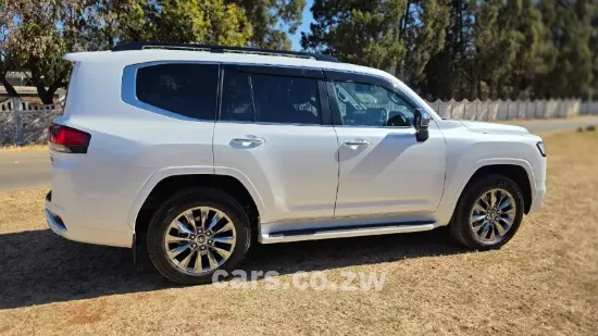Picture of Toyota LX 2025