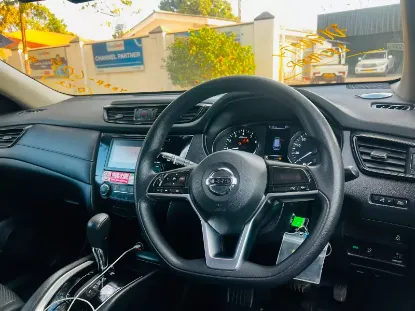 Picture of Nissan X-Trail 2019
