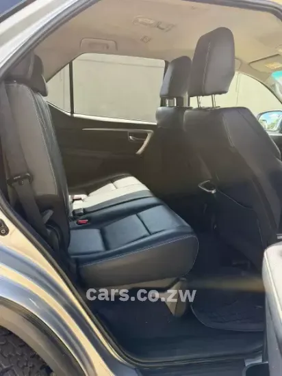 Picture of Toyota Fortuner 2021