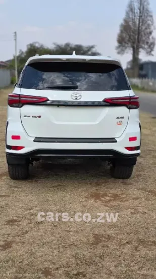 Picture of Toyota Fortuner 2024