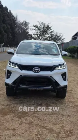 Picture of Toyota Fortuner 2024