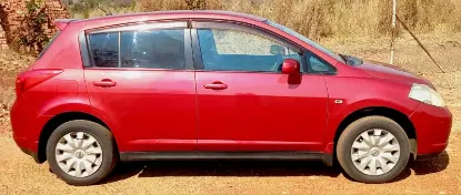 Picture of Nissan Tiida 2005