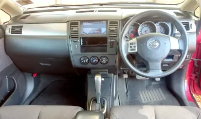 Picture of Nissan Tiida 2005