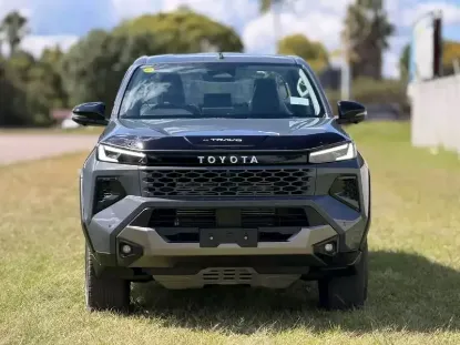 Picture of Toyota Hilux 2026