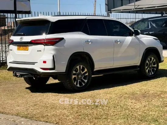 Picture of Toyota Fortuner 2023