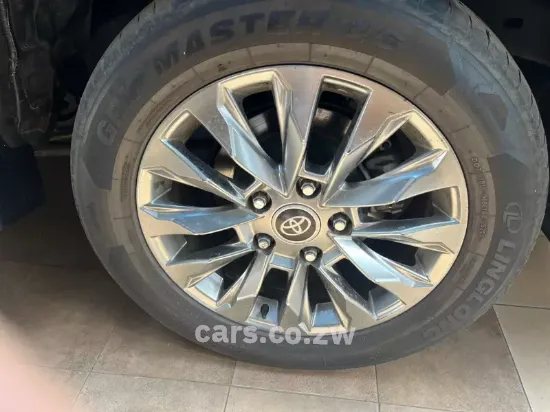 Picture of Toyota Land Cruiser 2021