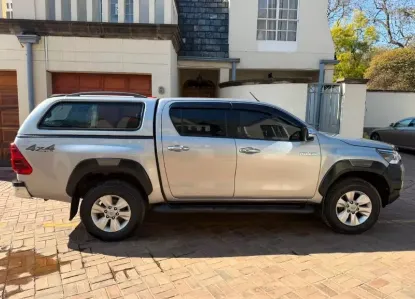 Picture of Toyota Hilux 2017