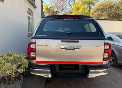 Picture of Toyota Hilux 2017