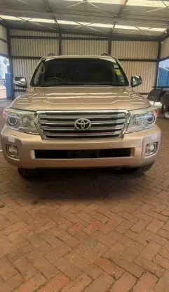 Picture of Toyota Land Cruiser 2014