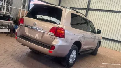 Picture of Toyota Land Cruiser 2014