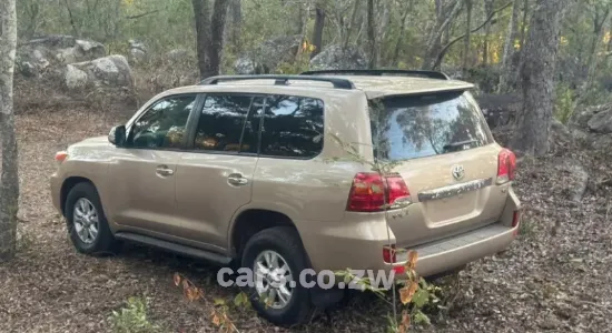 Picture of Toyota Land Cruiser 2014