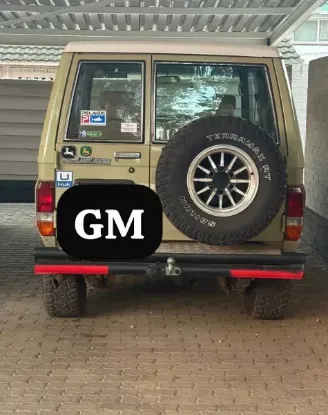 Picture of Toyota Land Cruiser 1980