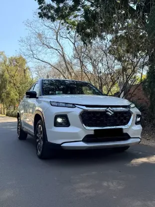 Picture of Suzuki Vitara 2025
