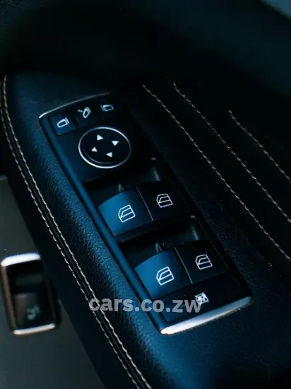 Picture of Mercedes Benz ML-Class 2014