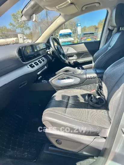 Picture of Mercedes Benz GLE 2021