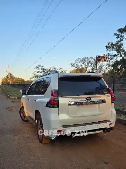 Picture of Toyota Prado 2019