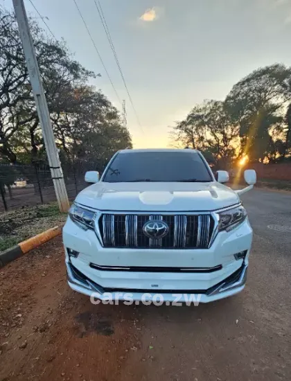 Picture of Toyota Prado 2019