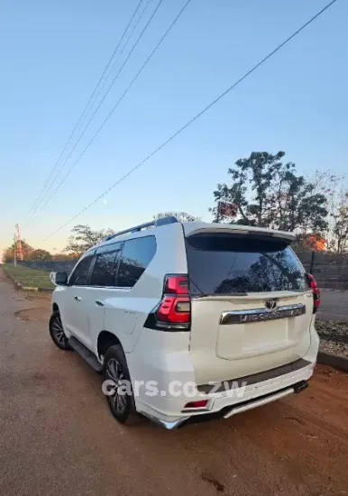 Picture of Toyota Prado 2019