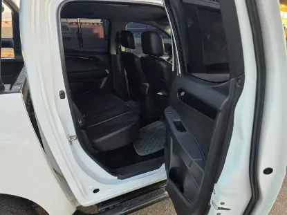Picture of Isuzu KB250 2016