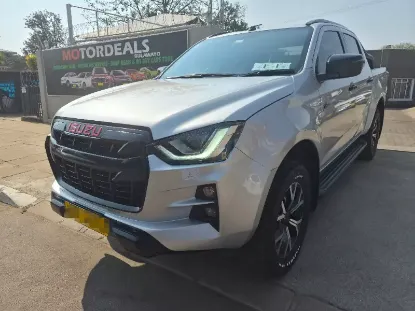 Picture of Isuzu X-Rider 2025