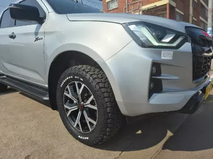 Picture of Isuzu X-Rider 2025