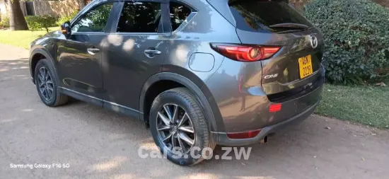 Picture of Mazda CX-5 2017