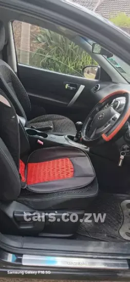 Picture of Nissan Qashqai 2014