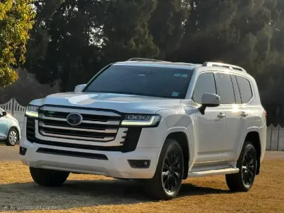 Picture of Toyota Land Cruiser 2023