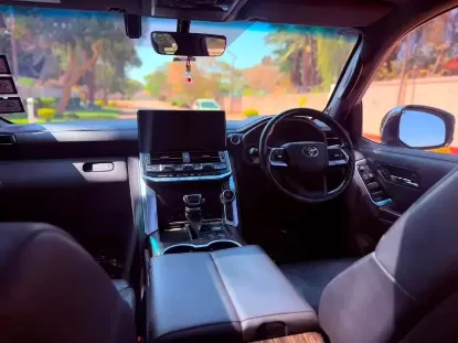 Picture of Toyota Land Cruiser 2022