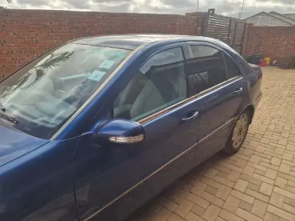 Picture of Mercedes Benz C-Class 2005