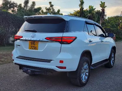Picture of Toyota Fortuner 2021