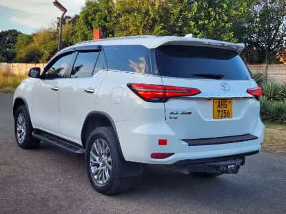 Picture of Toyota Fortuner 2021