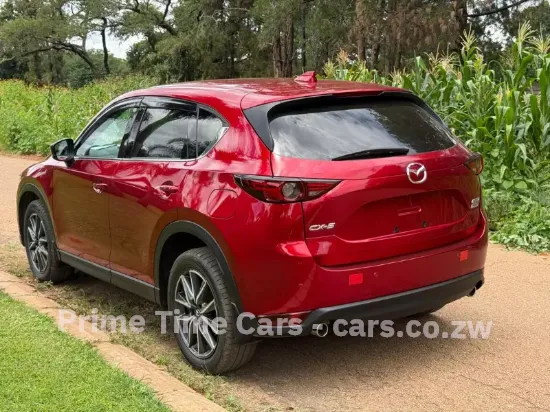 Picture of Mazda CX-5 2017