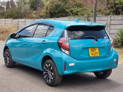 Picture of Toyota Aqua 2017