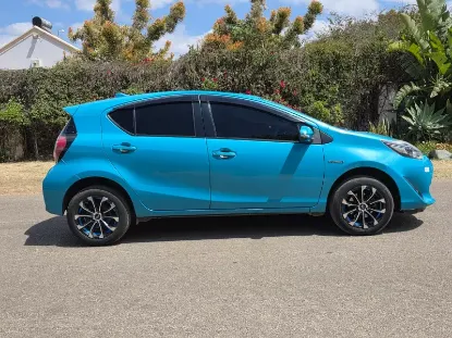Picture of Toyota Aqua 2017
