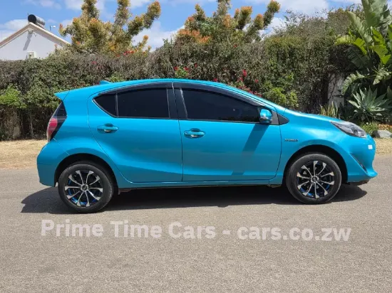 Picture of Toyota Aqua 2017