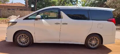 Picture of Toyota Alphard S 2016