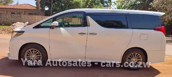 Picture of Toyota Alphard S 2016