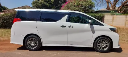 Picture of Toyota Alphard S 2016