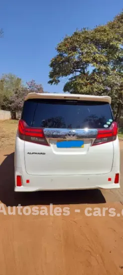 Picture of Toyota Alphard S 2016
