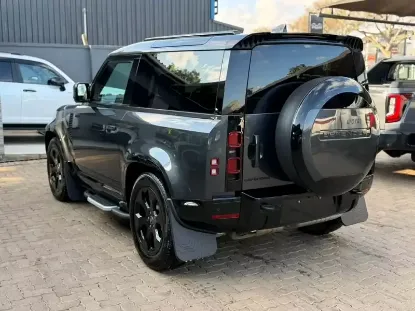 Picture of Land Rover Defender 2023