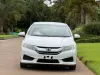 Picture of Honda Grace 2016