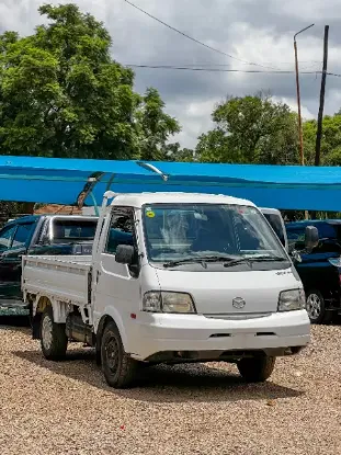Picture of Mazda Bongo 2016