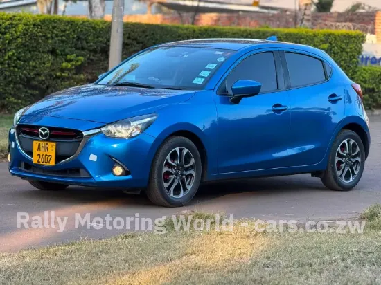 Picture of Mazda Demio 2017
