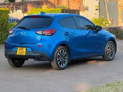 Picture of Mazda Demio 2017