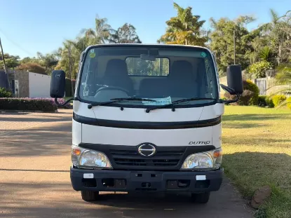 Picture of Hino Dutro 2007
