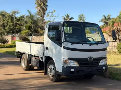 Picture of Hino Dutro 2007