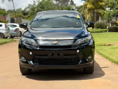 Picture of Toyota Harrier 2017